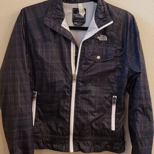 The North Face Women's Black Plaid Windbreaker